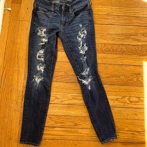 Ripped skinny jeans